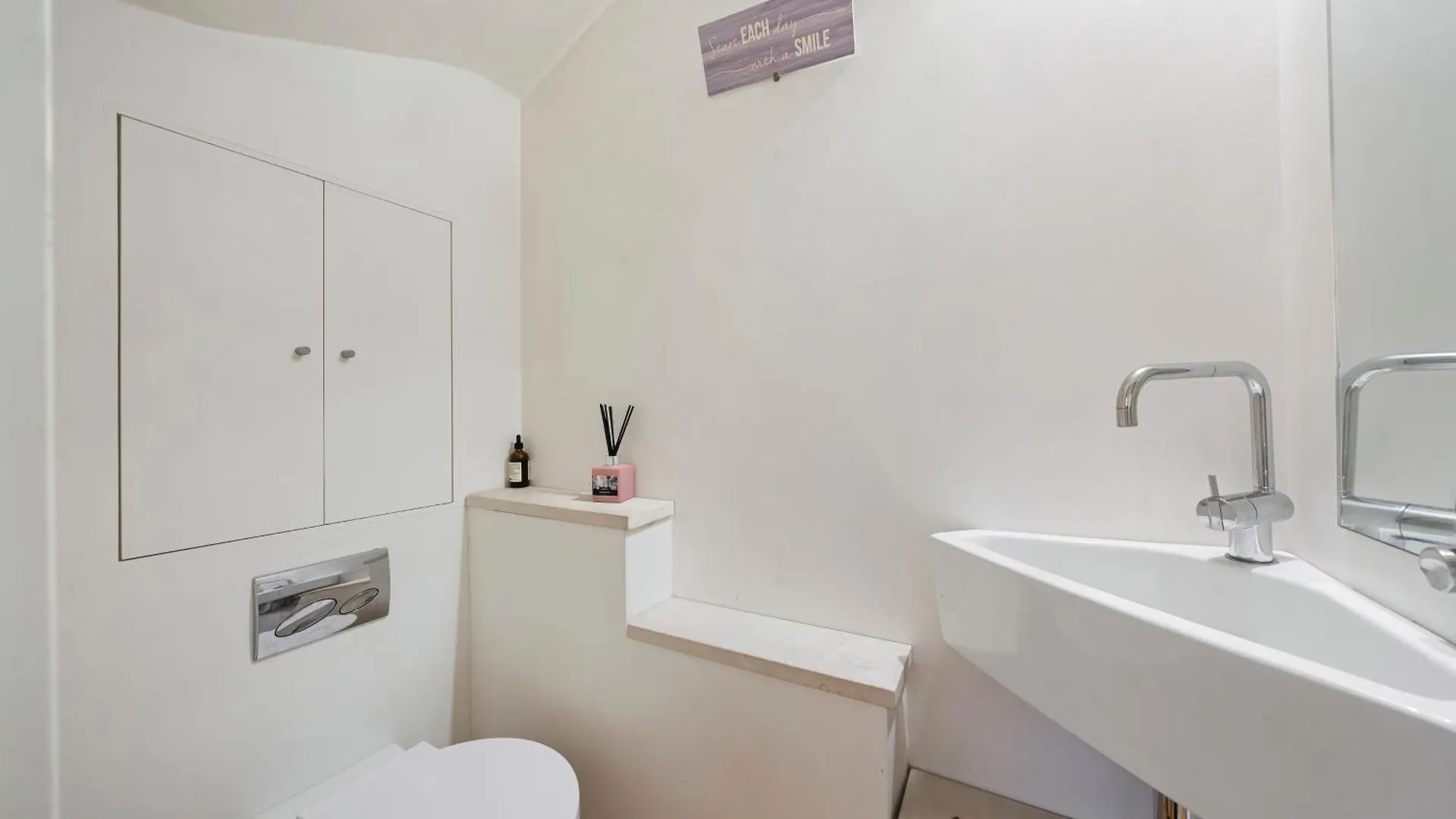 Glamorous 2Br House, Outdoor Space & Free Parking Apartment London United Kingdom